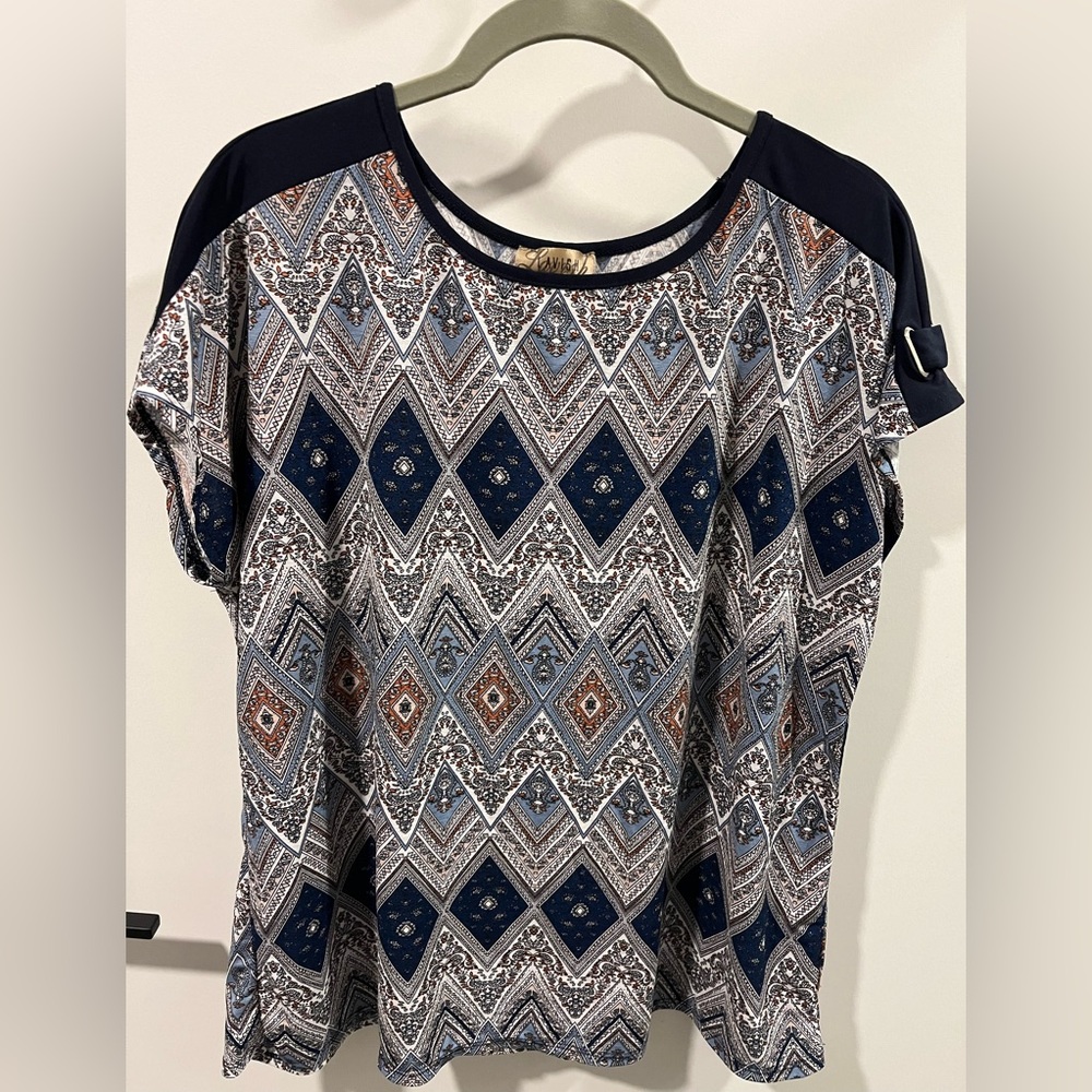 Lavish Blue Pattern top great for layering under suit or pairing with jeans